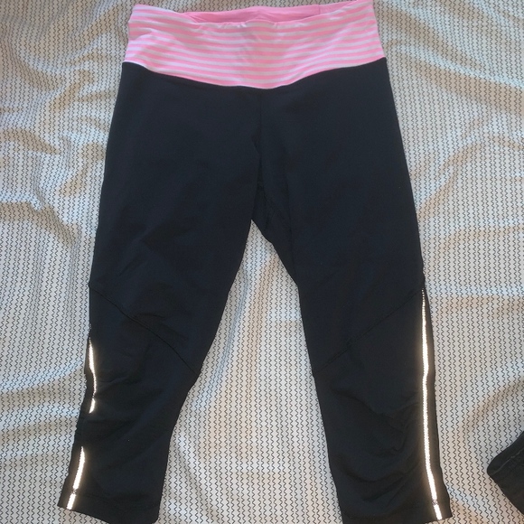 Lululemon leggings - Picture 1 of 3